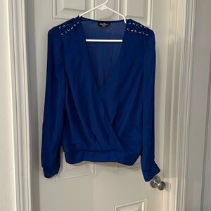 Bebe new never worn top with lace up detailing on shoulders